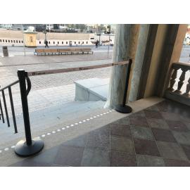 Poste separador con cinta -Básico 300- (cinta de 3 m)